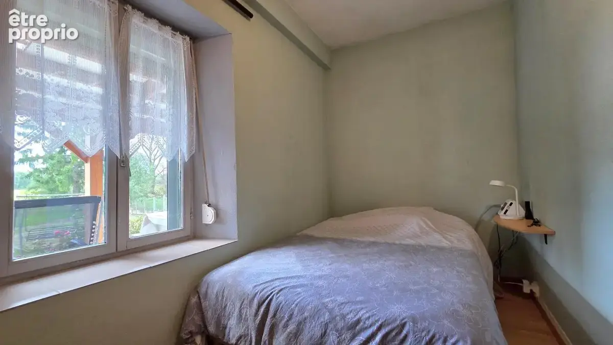 Ensemble immobilier comprenant deux maisons en pierres, situé à Baives - photo 8