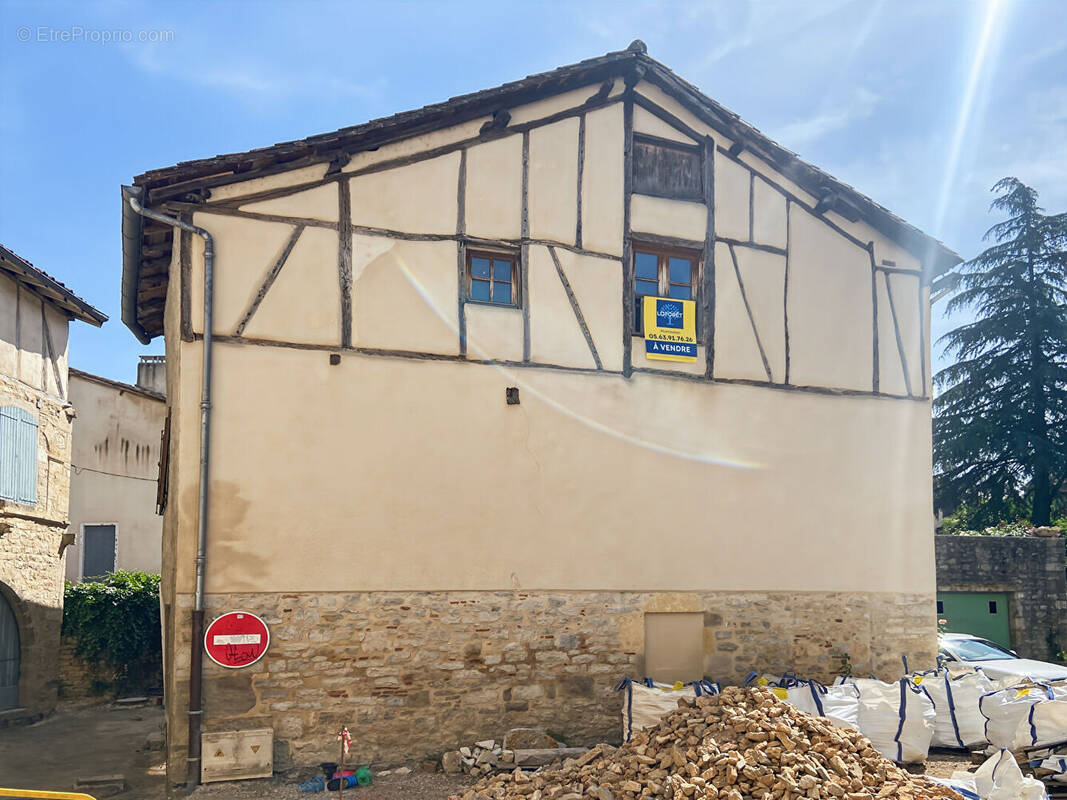 Maison à SAINT-ANTONIN-NOBLE-VAL