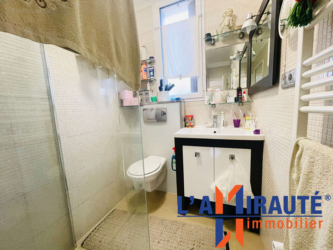 Maison à SARTROUVILLE