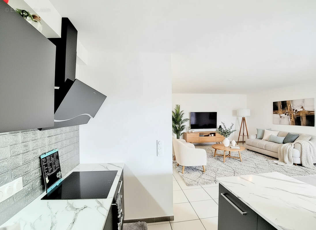 appartement - sous garantie - Ascenseur - TERRASSE - photo 3