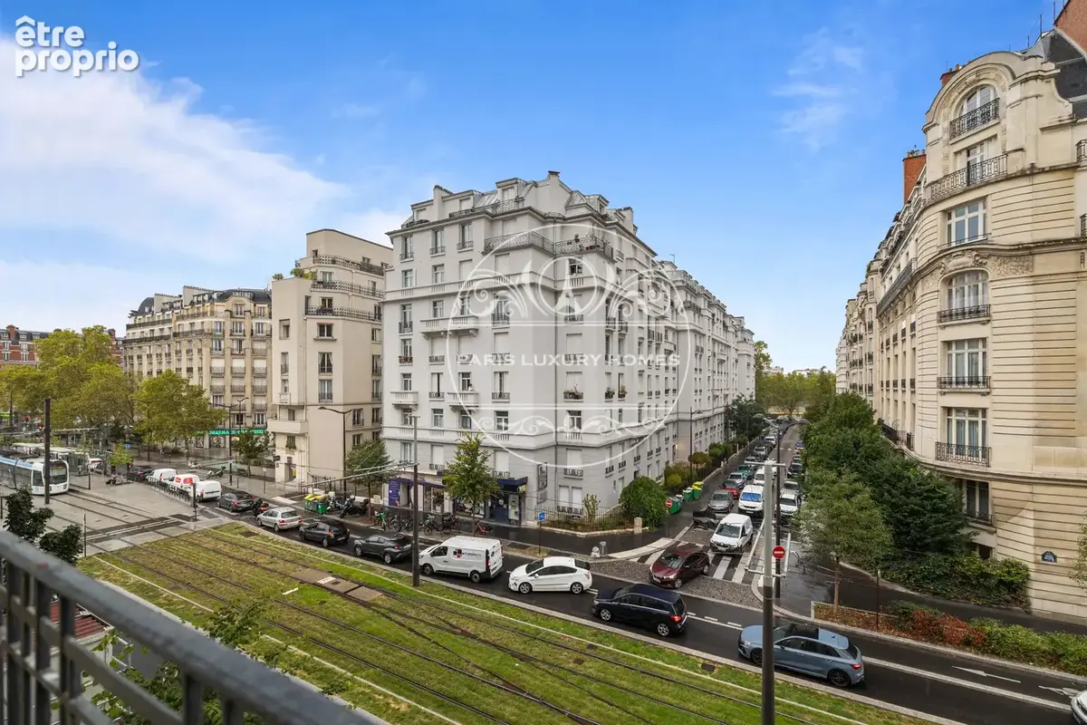 Appartement à fort potentiel à paris 17ème ! - photo 6