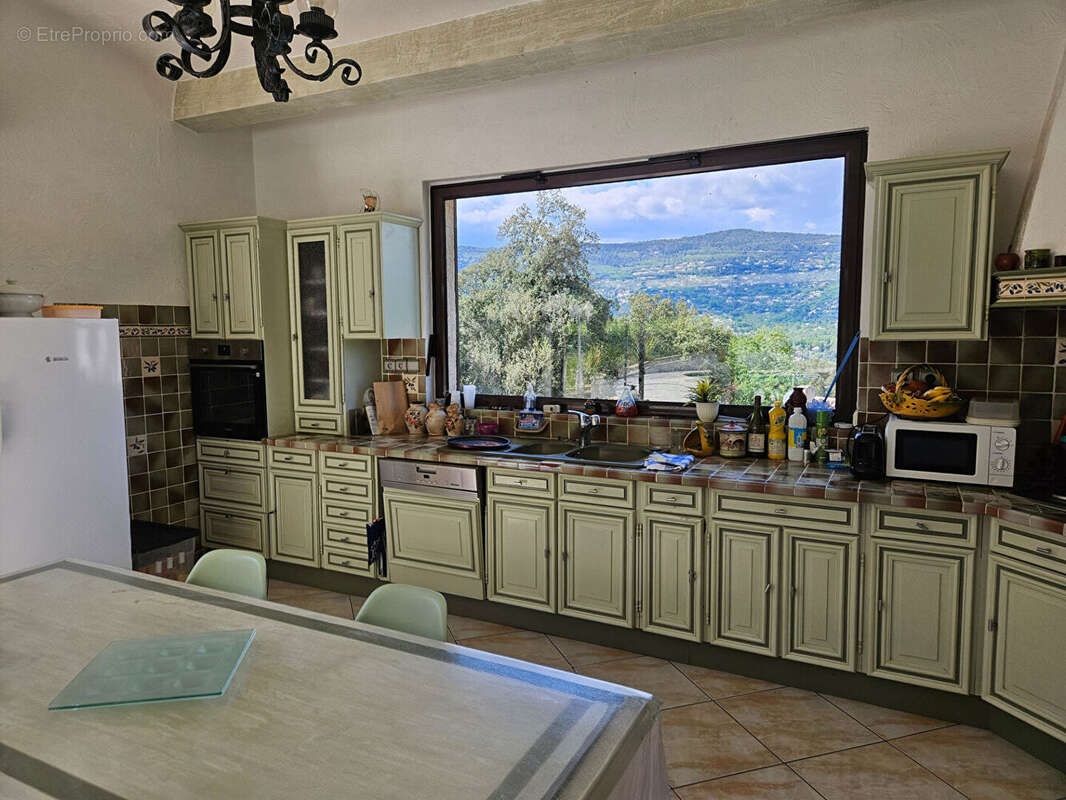 Maison à PEYMEINADE