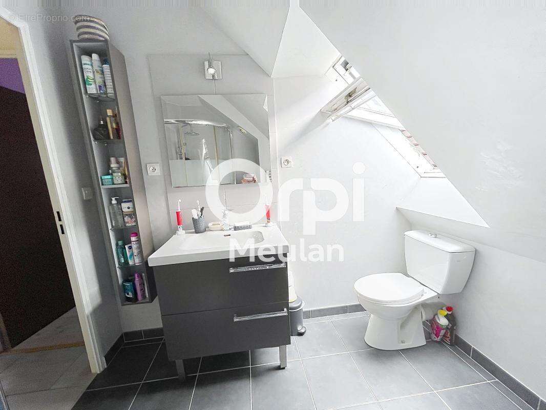 Appartement à MEULAN