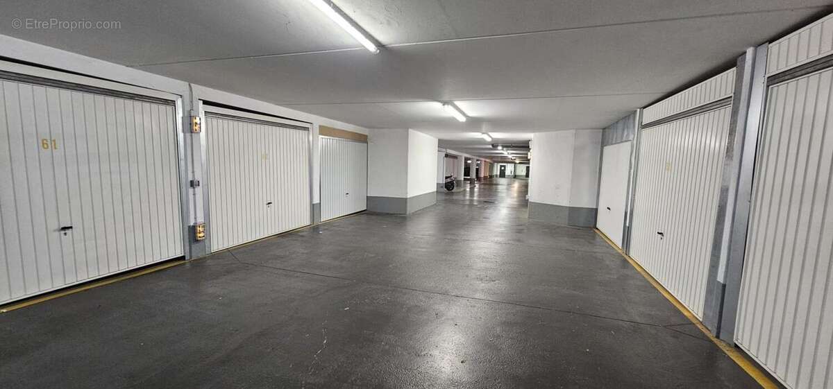 Parking à BOIS-COLOMBES