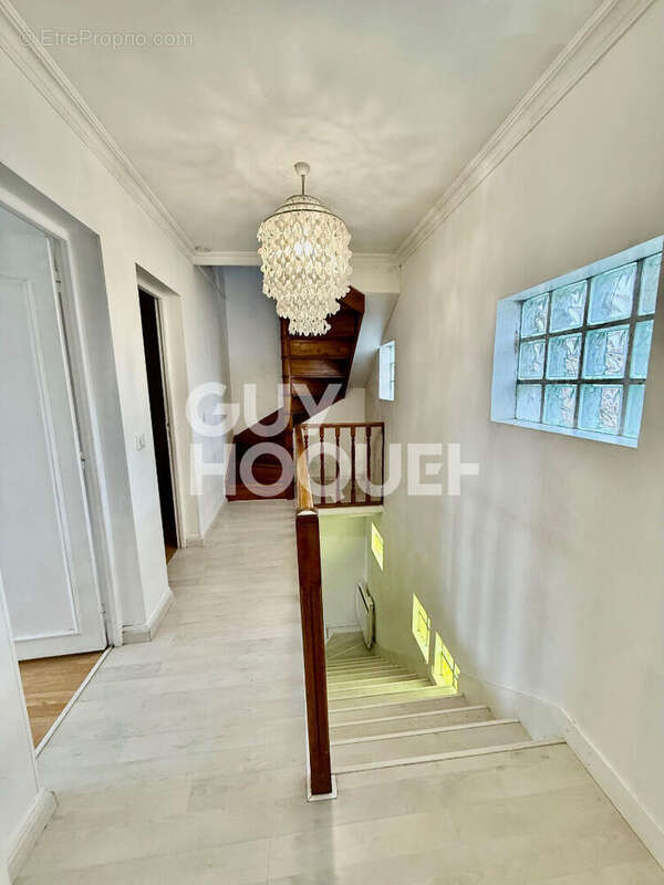 Maison à NEUILLY-PLAISANCE