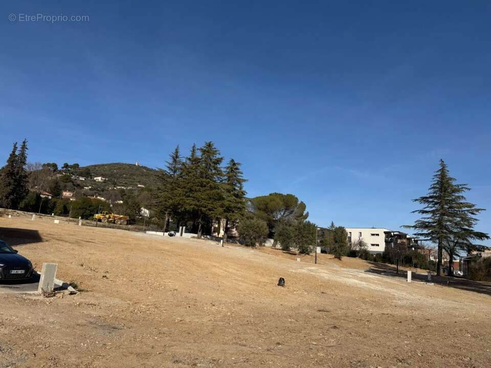 Terrain 238 m² à Manosque  - photo 3
