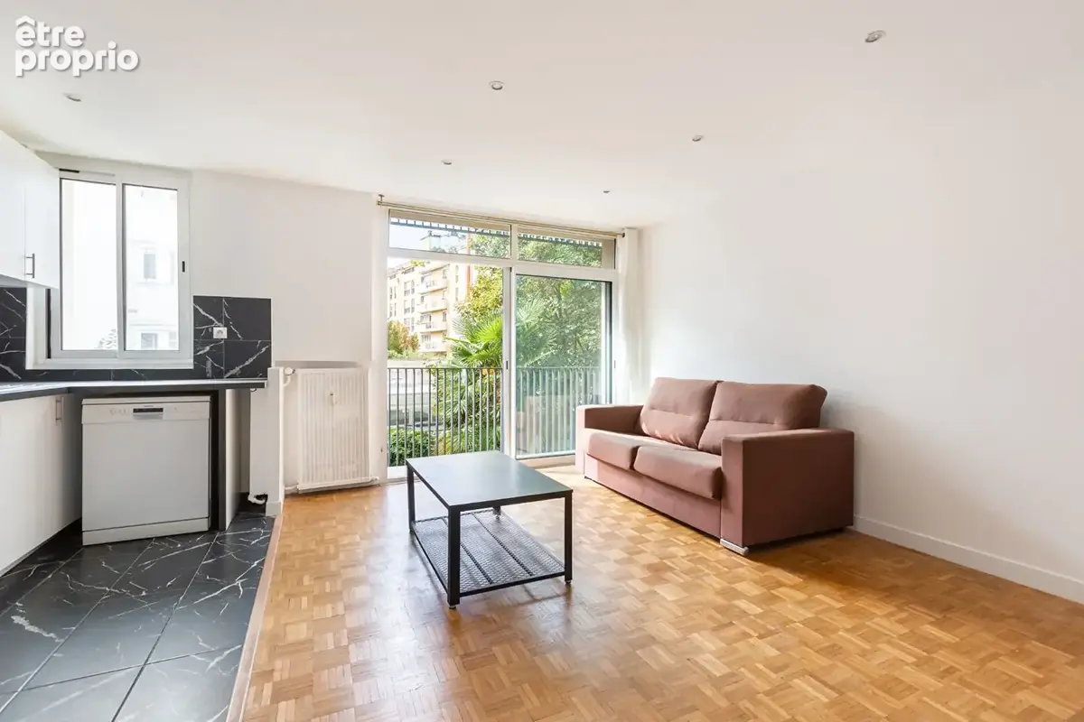 Appartement T3 - Balcon sur jardin - Vue dégagée - photo 2