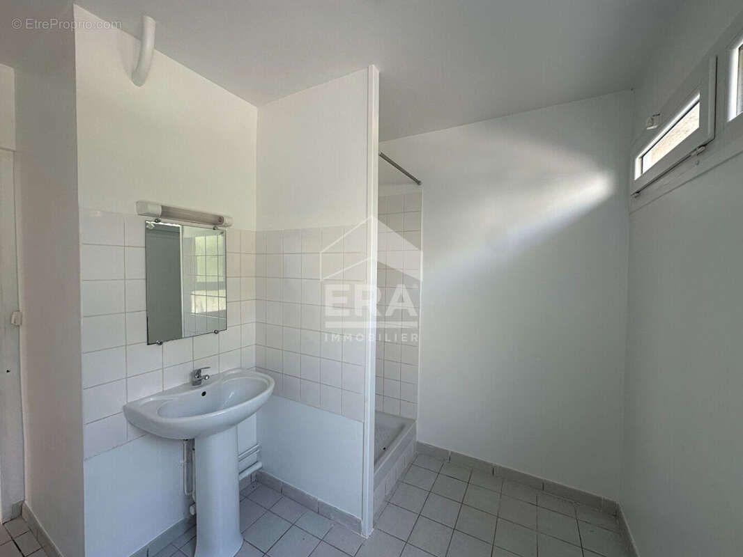 Appartement 74m² à châteauroux - photo 5