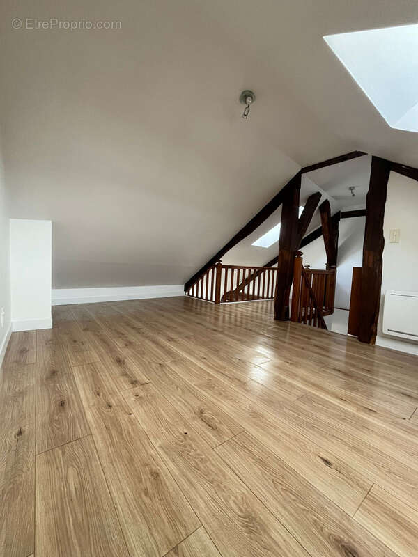 Appartement à PITHIVIERS
