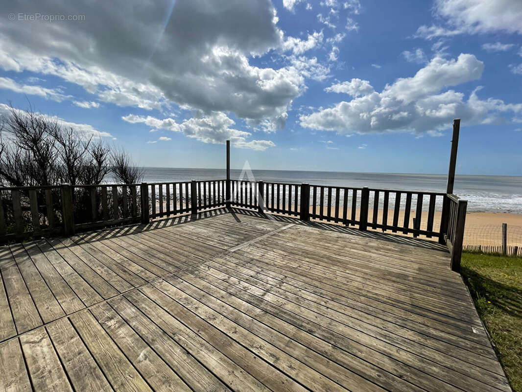 Maison à LONGEVILLE-SUR-MER