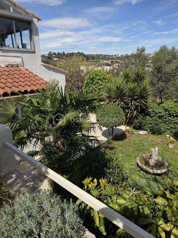 Maison à MARSEILLE-11E