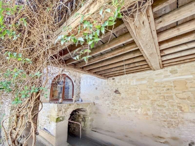 Maison à BRUYERES-ET-MONTBERAULT