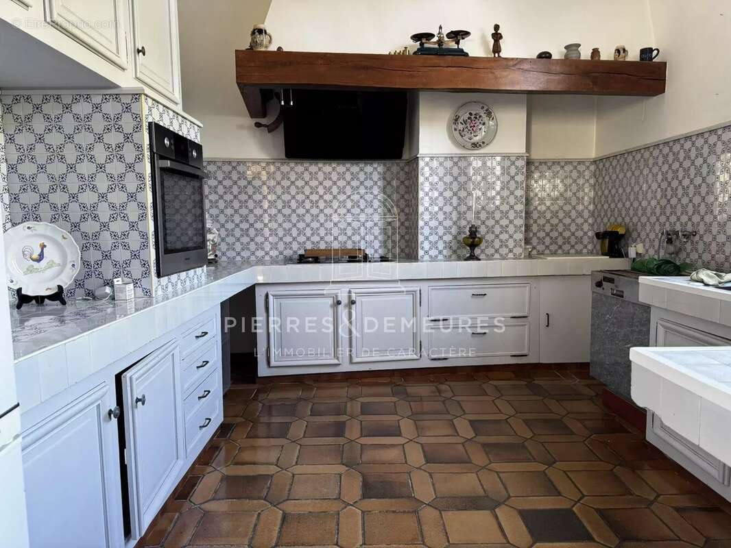 Maison à BRINON-SUR-SAULDRE