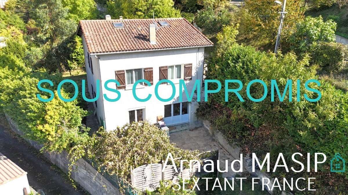 Maison à AXAT