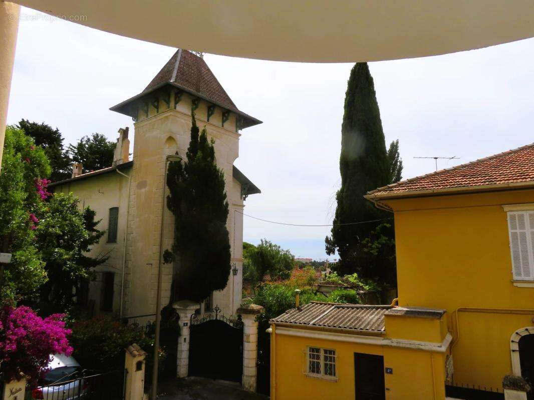 Appartement à LE CANNET