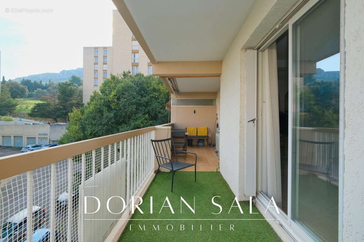 Appartement à MARSEILLE-11E