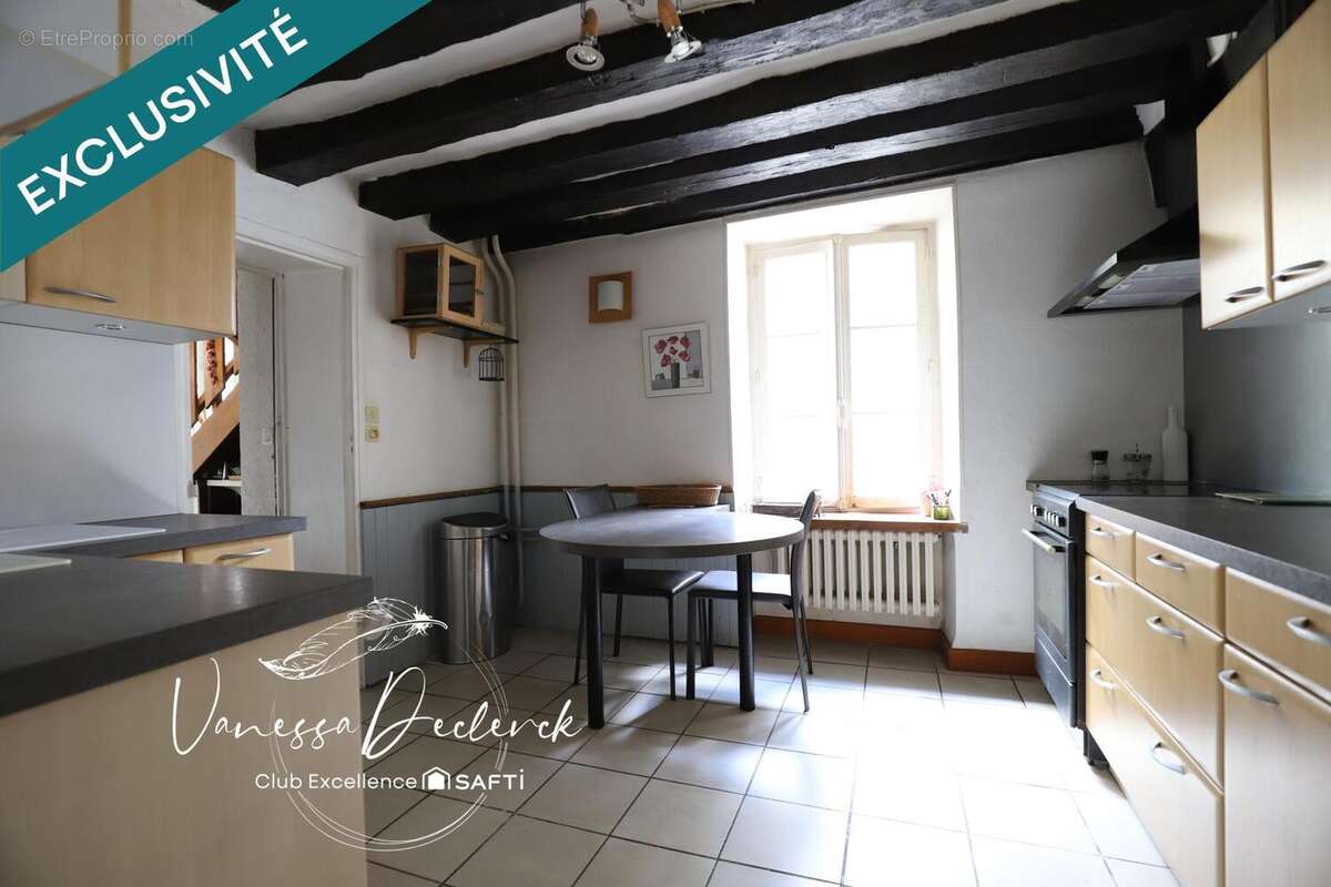 Photo 6 - Maison à LE VAL-SAINT-GERMAIN
