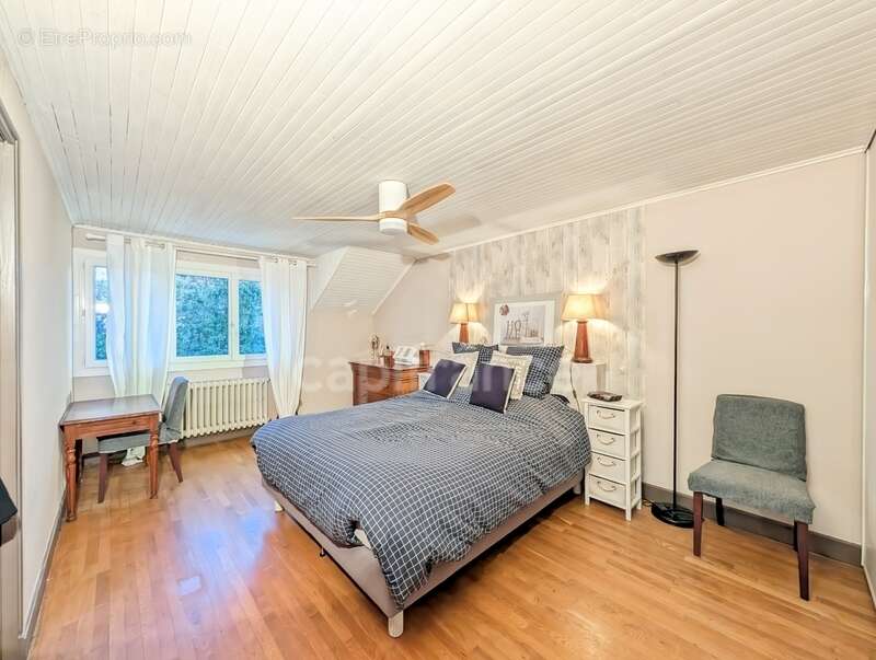 Maison à SAINT-MARCEL