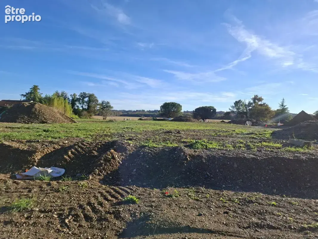 Terrain à SAINT-MAURICE-SUR-ADOUR