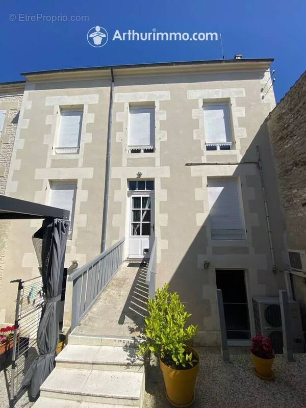 Maison à MATHA