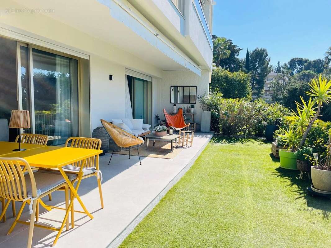 LE CANNET residentiel-vue mer-piscine - photo 8