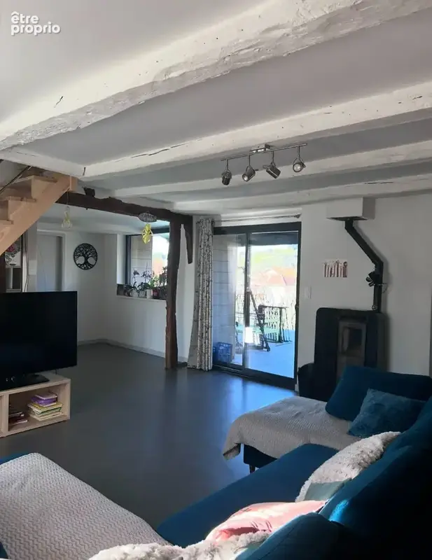 Maison avec terrasse et jardin - photo 9