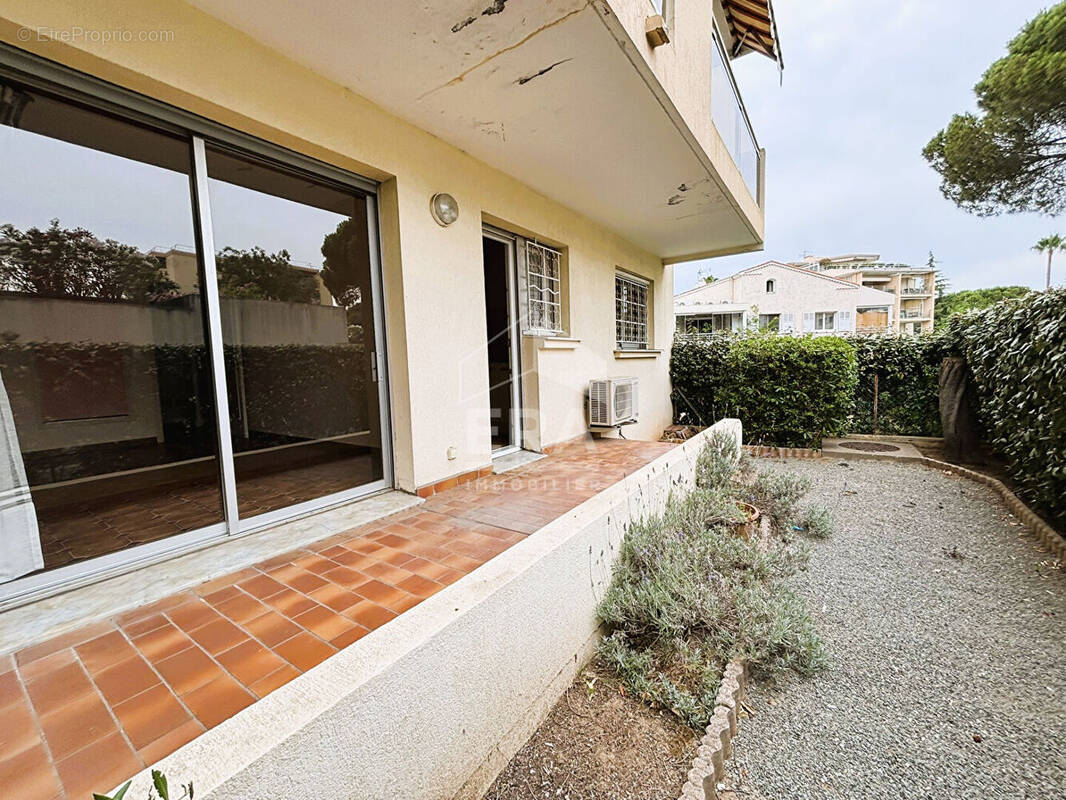 Appartement à FREJUS