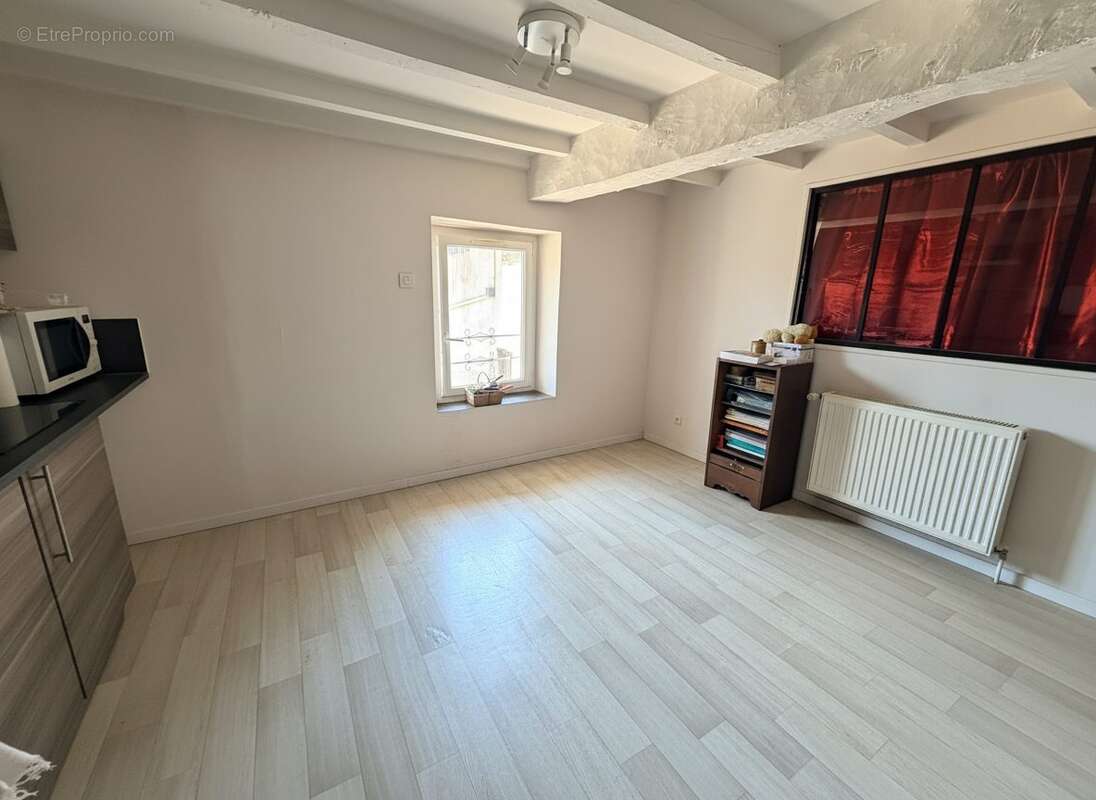 Appartement à LA COTE-SAINT-ANDRE