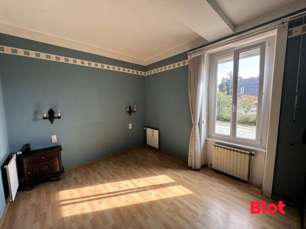 Maison à CHATEAUBOURG