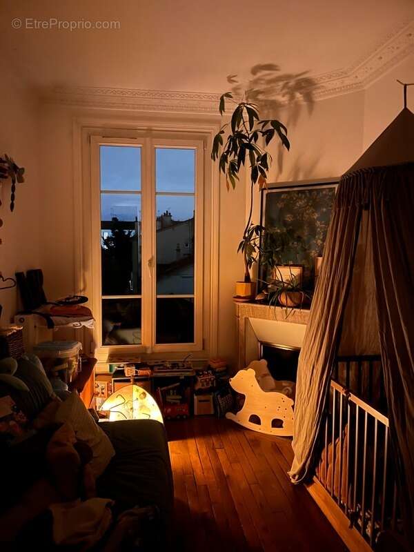 Appartement à vendre 3 pièces CHOISY LE ROI (94), centre ville, face parc de la Mairie - photo 9