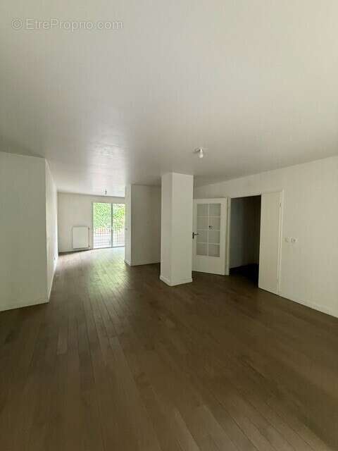 Appartement à CHAVILLE