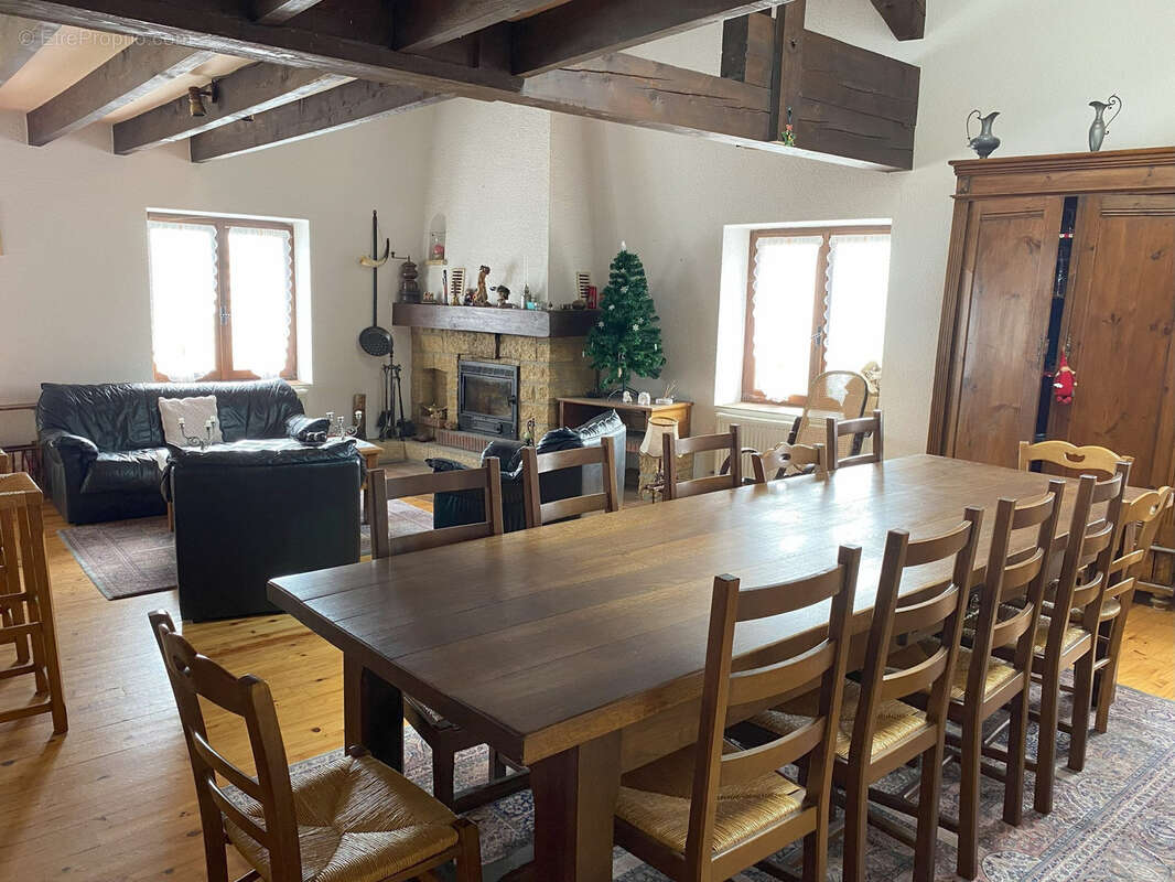 Maison à SAINT-DIDIER-EN-VELAY