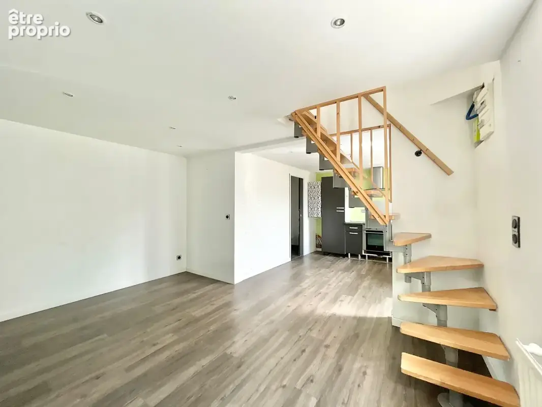Maison au calme, ideal 1er achat ou investissment locatif ! - photo 2