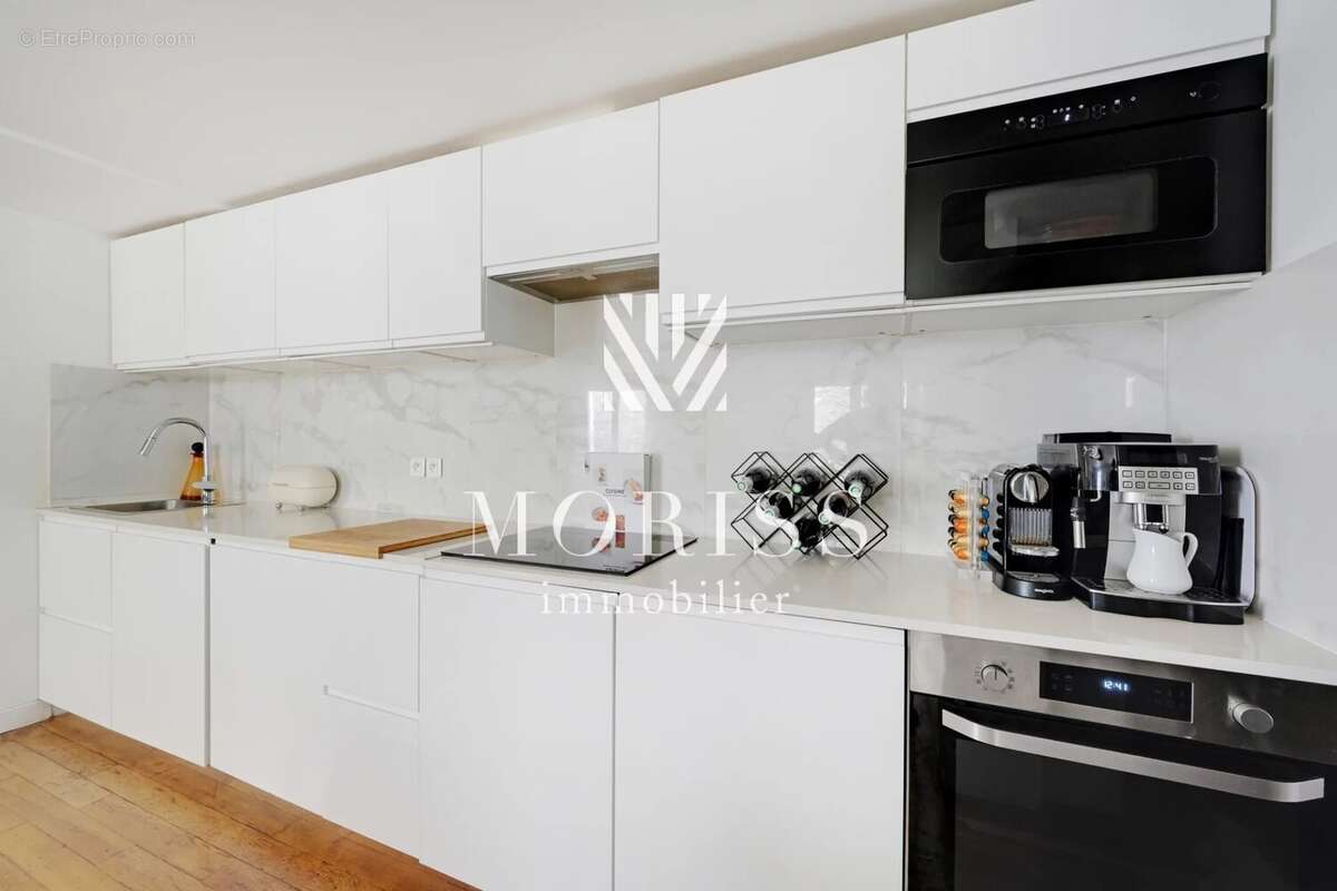 Appartement à PARIS-2E