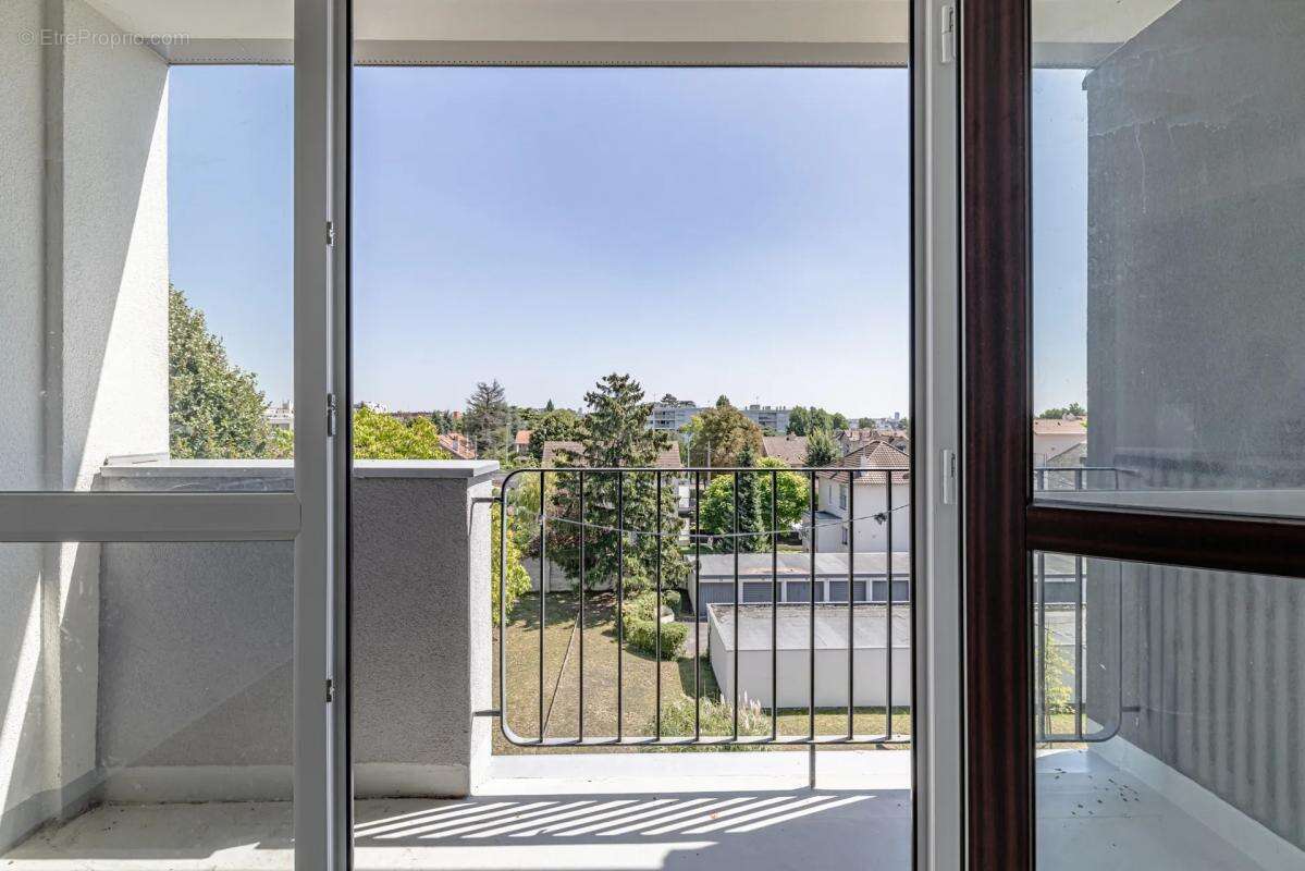 Appartement à ERMONT