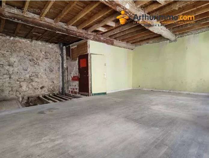 Appartement à TARASCON-SUR-ARIEGE