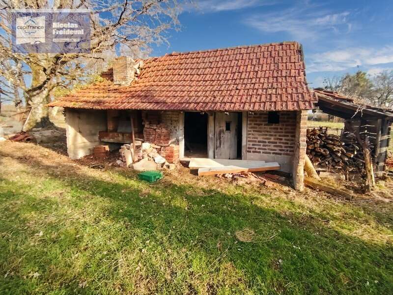 Maison à vendre 5 pièces SAVIGNY SUR SEILLE (71) - photo 3