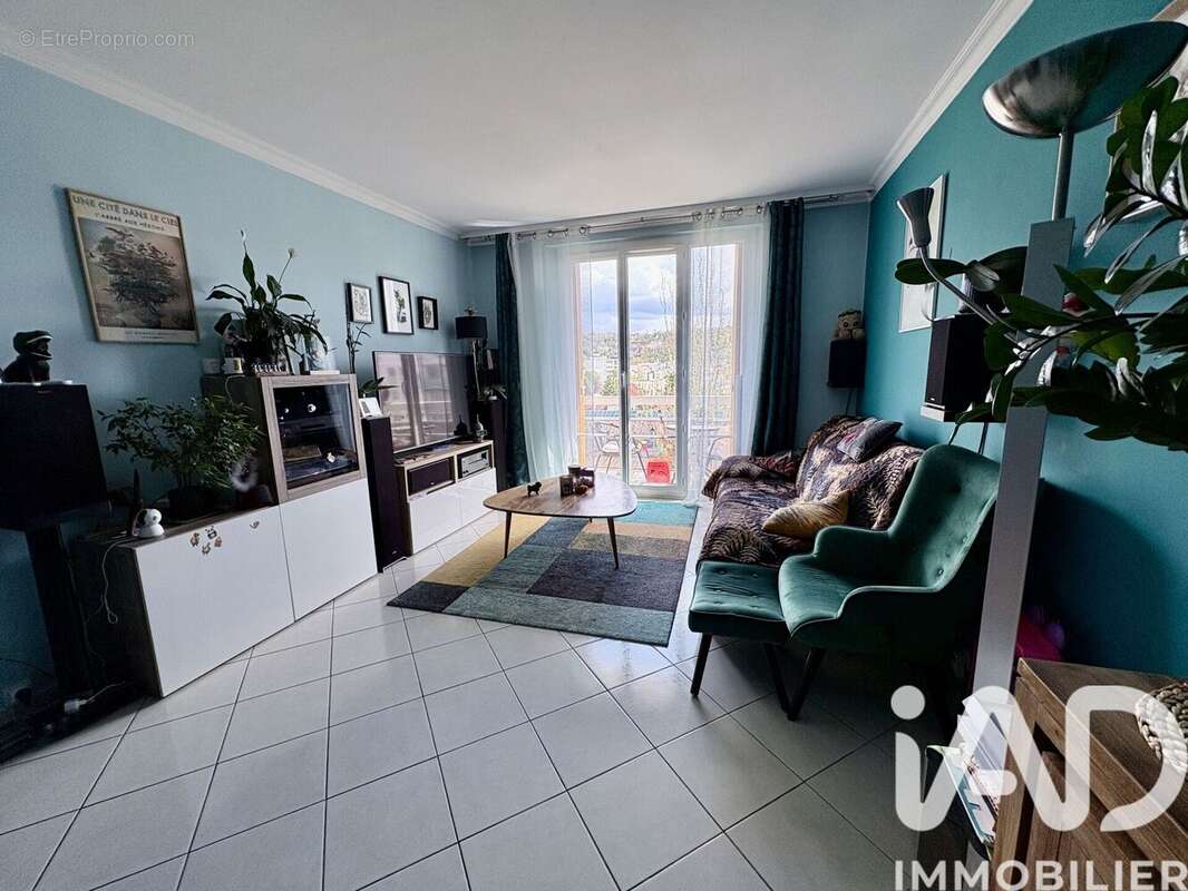 Photo 2 - Appartement à SAINT-MAUR-DES-FOSSES