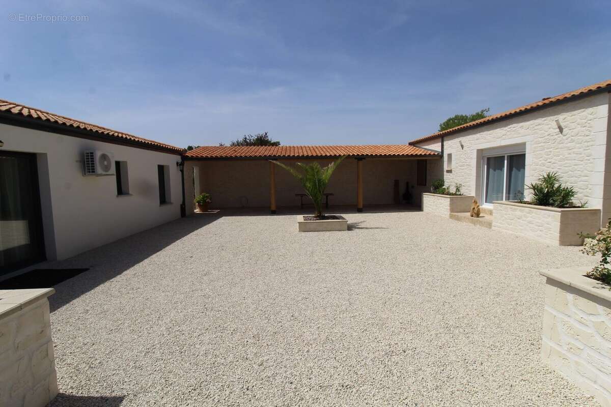 Maison 122 m² à Migre  - photo 9