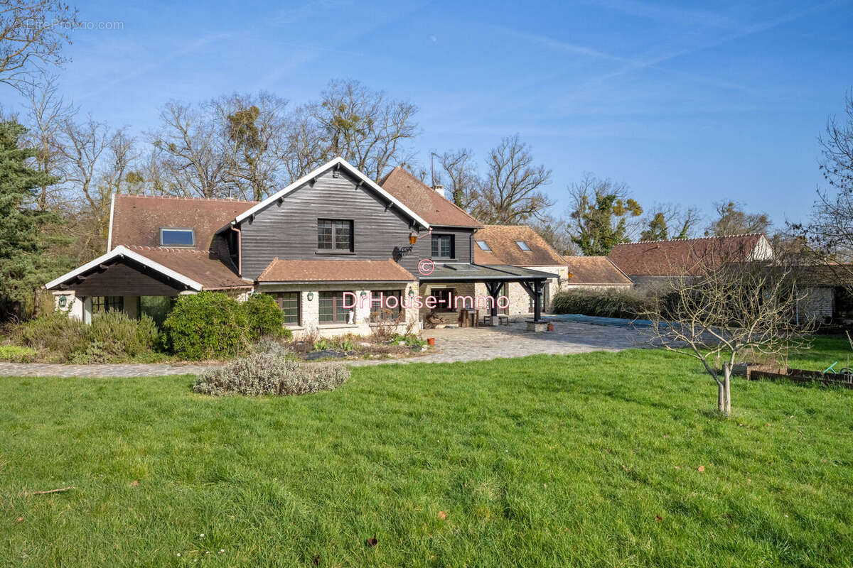 Maison 549 m² à Goussonville  - photo 48