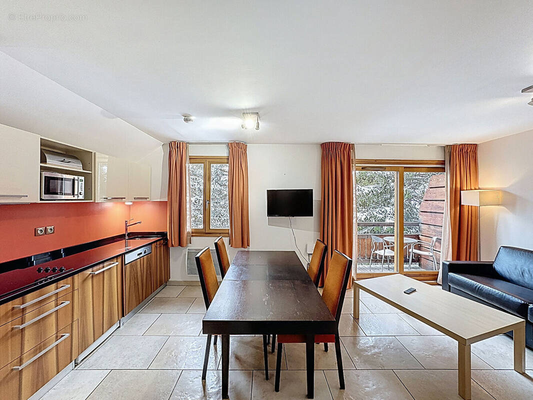 Appartement à SAINT-CHAFFREY