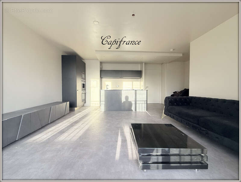 Appartement à LE BLANC-MESNIL