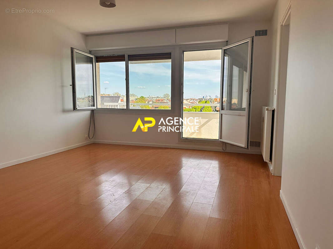 Sartrouville - Les Dix Arpents - Appartement 2 pièces 43.31 m2 avec terrasse et cave - photo 2