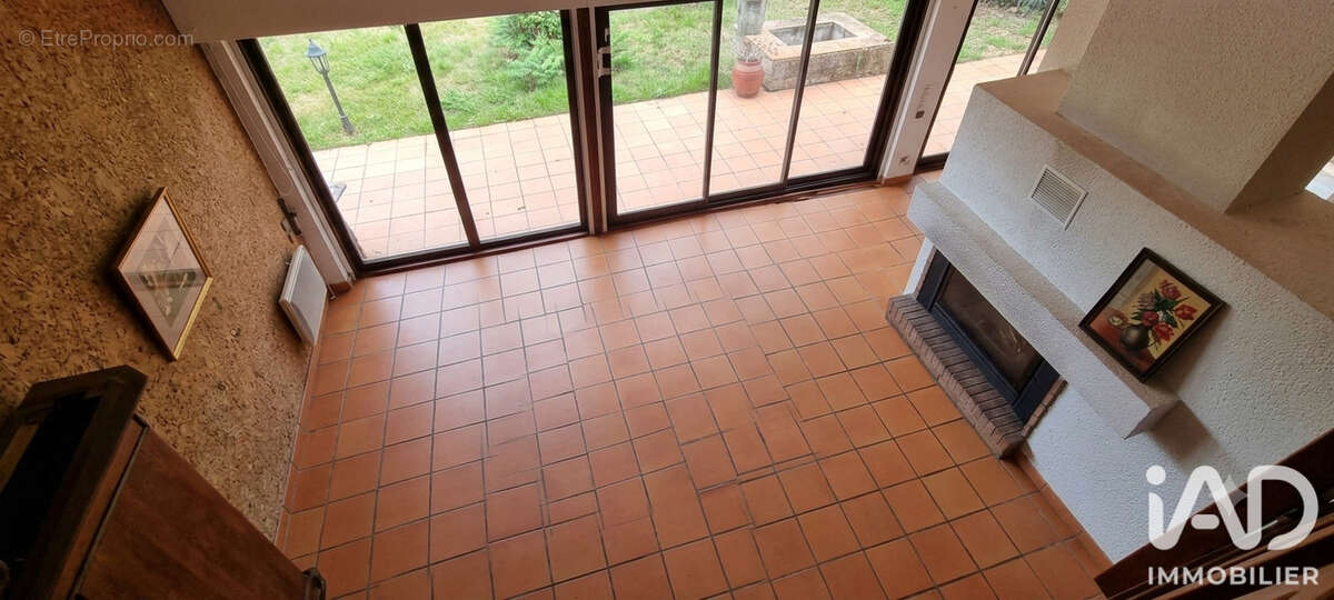 Maison 166 m² à Tarbes  - photo 3