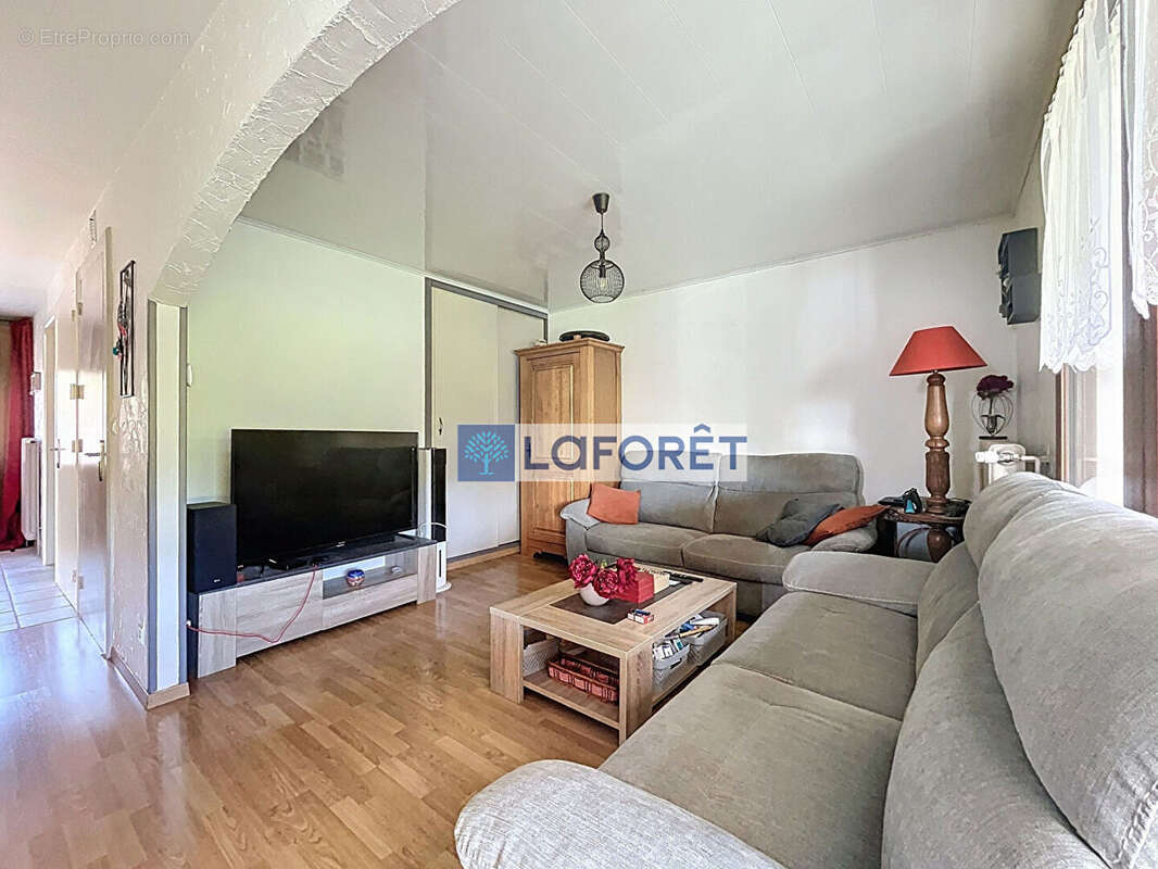 Maison à SAINT-URBAIN-MACONCOURT