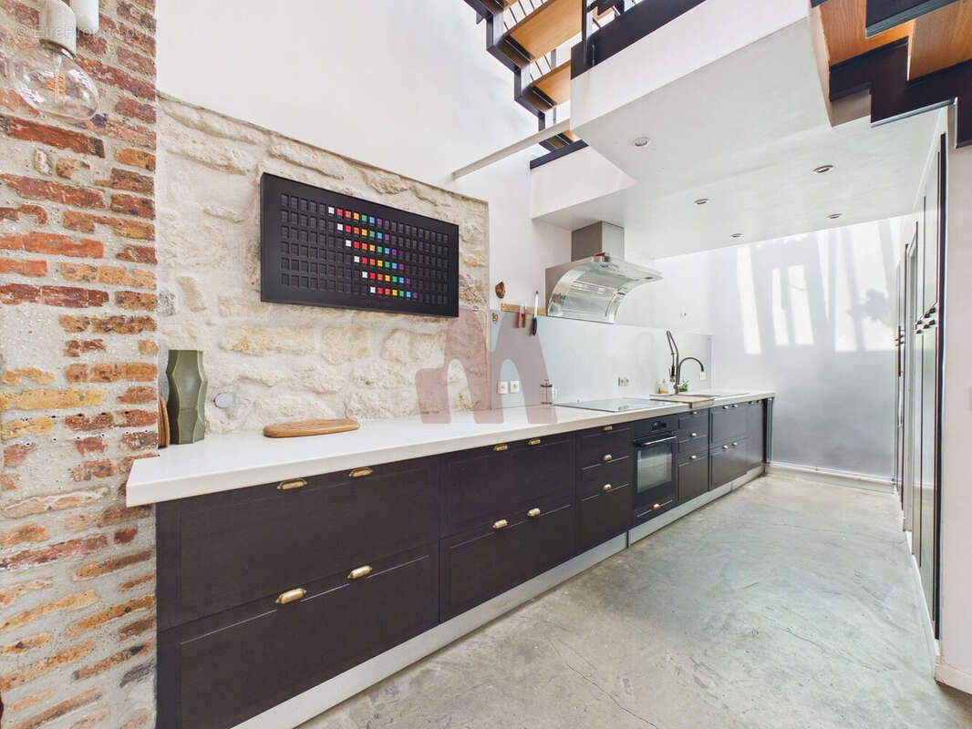 Appartement à PARIS-20E