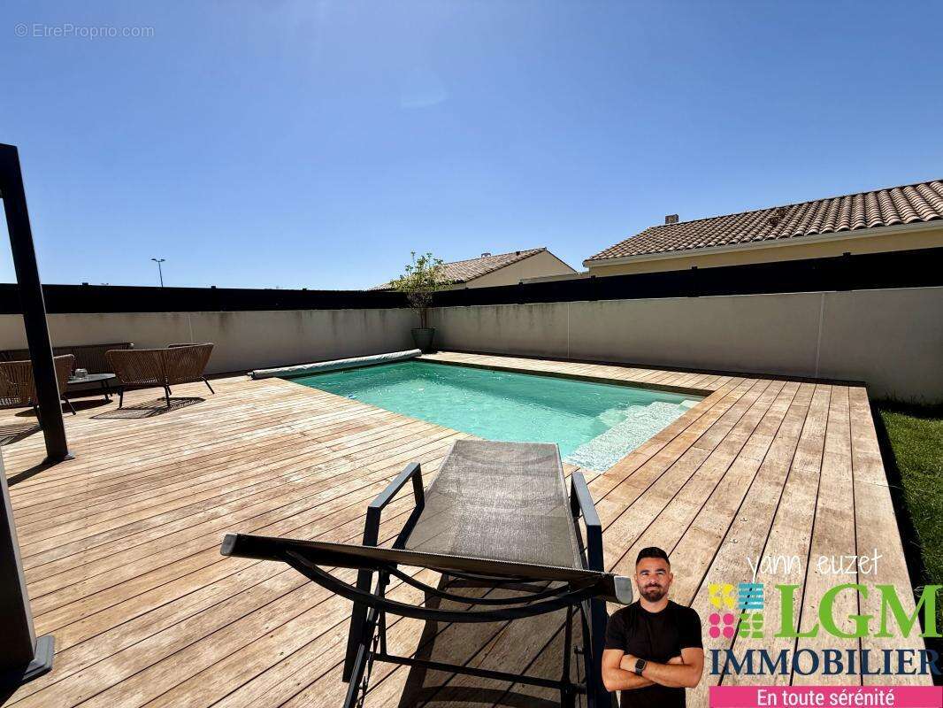 Maison à JUNAS