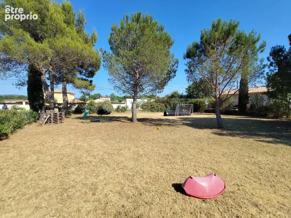 Terrain 957 m² à vendre à Vidauban (83550) - photo 3