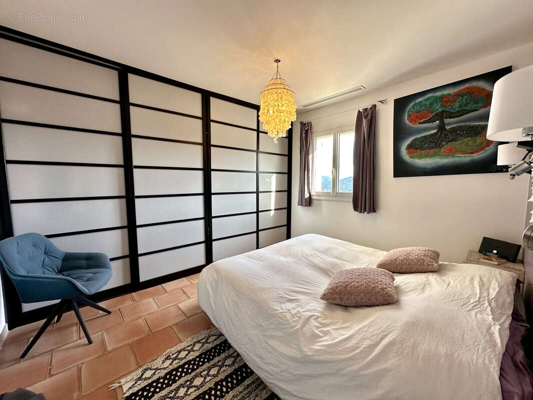 Maison à PLAN-DE-LA-TOUR