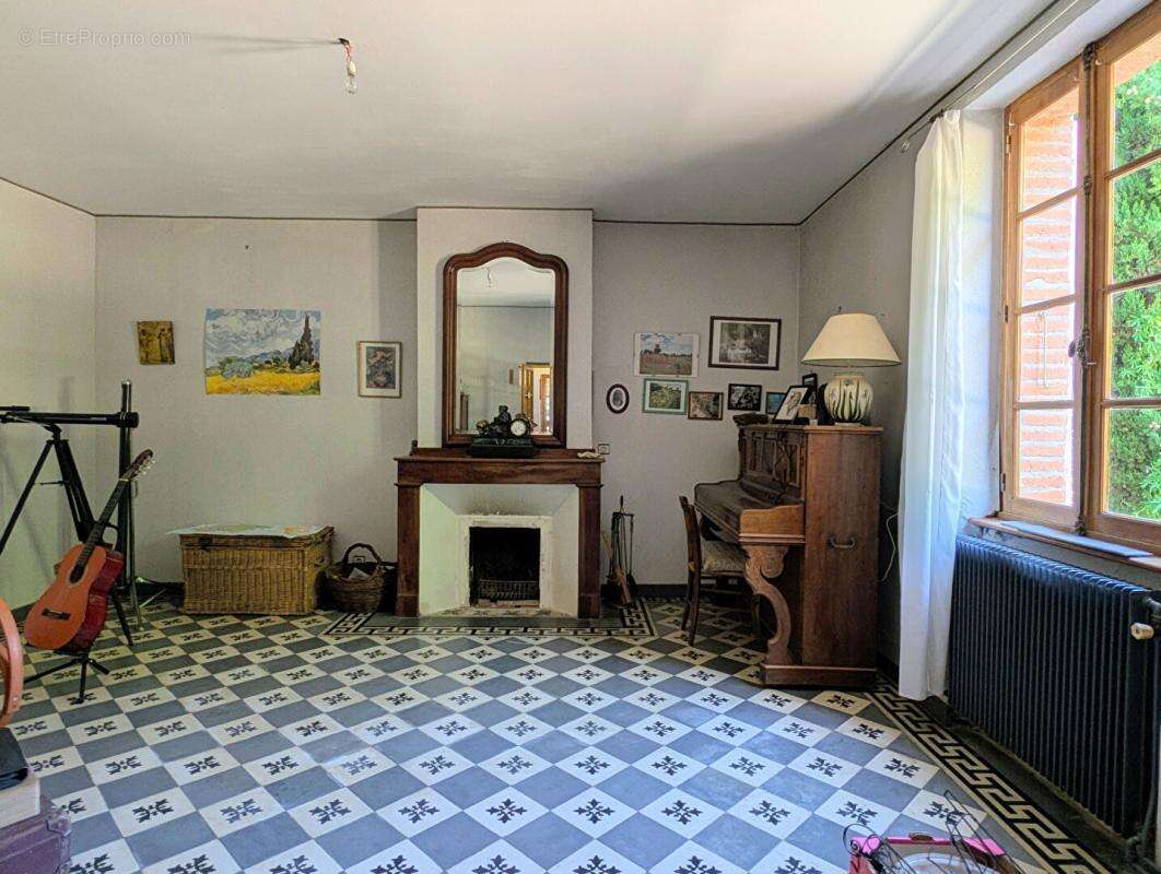 Maison Pouy De Touges 7 pièces 253 m2 avec 14 hectares - photo 7